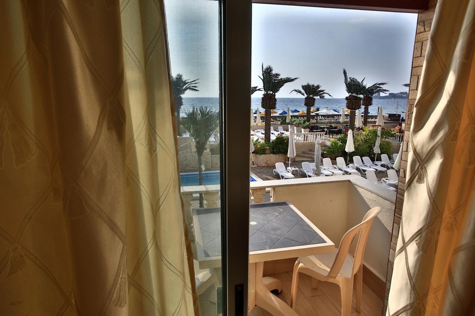 Lamedina Hotel & Resort Jounieh Δωμάτιο φωτογραφία