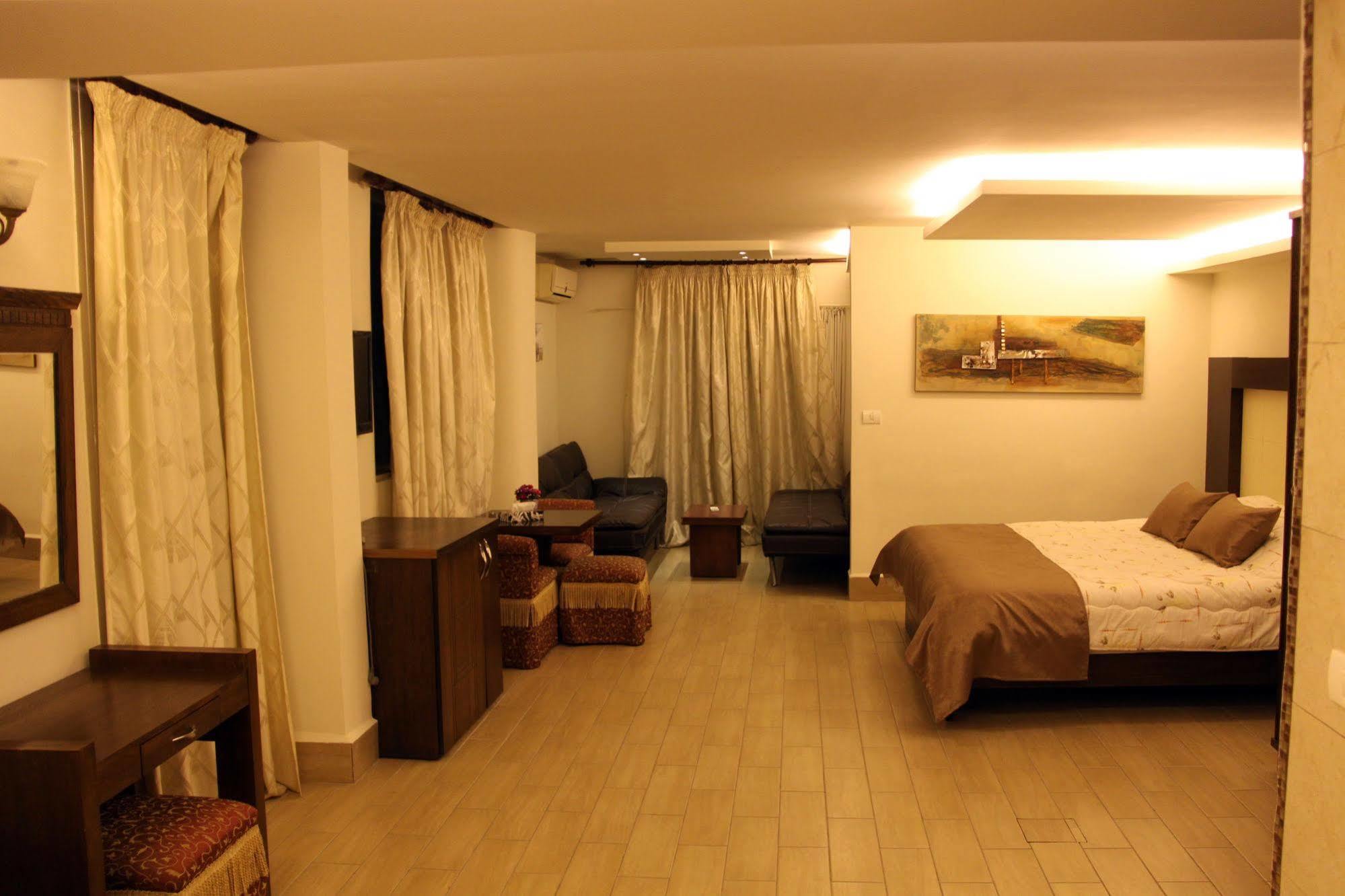 Lamedina Hotel & Resort Jounieh Εξωτερικό φωτογραφία